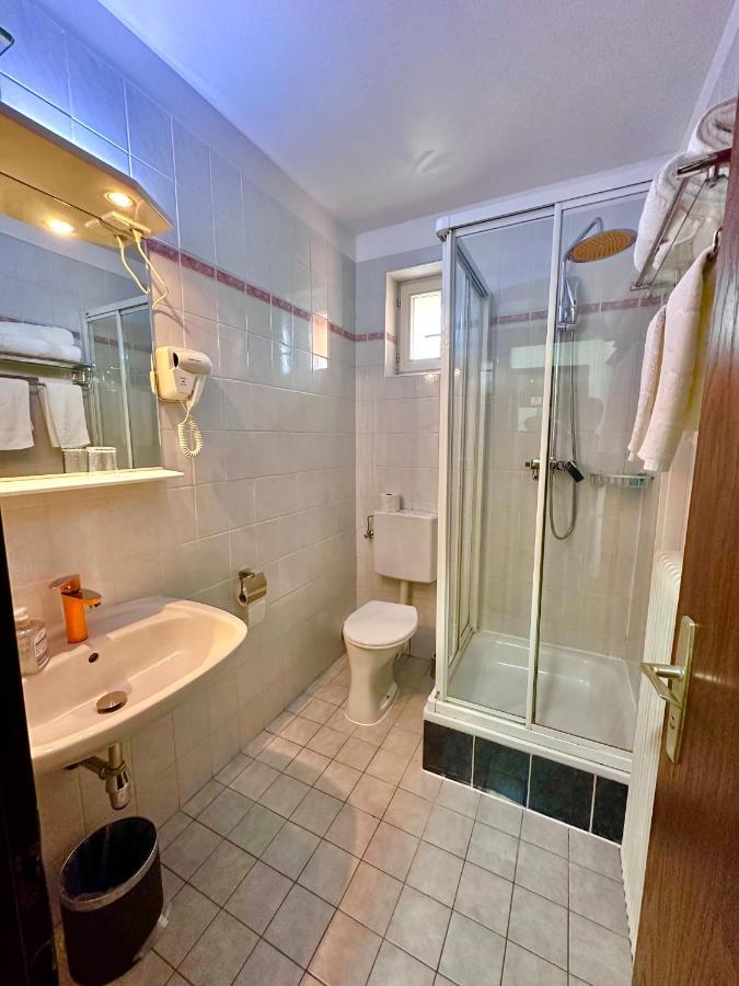 Hotel Austria Gablitz Екстер'єр фото