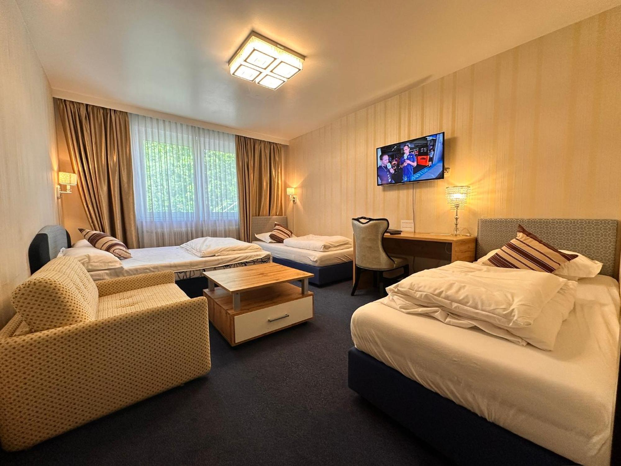 Hotel Austria Gablitz Екстер'єр фото